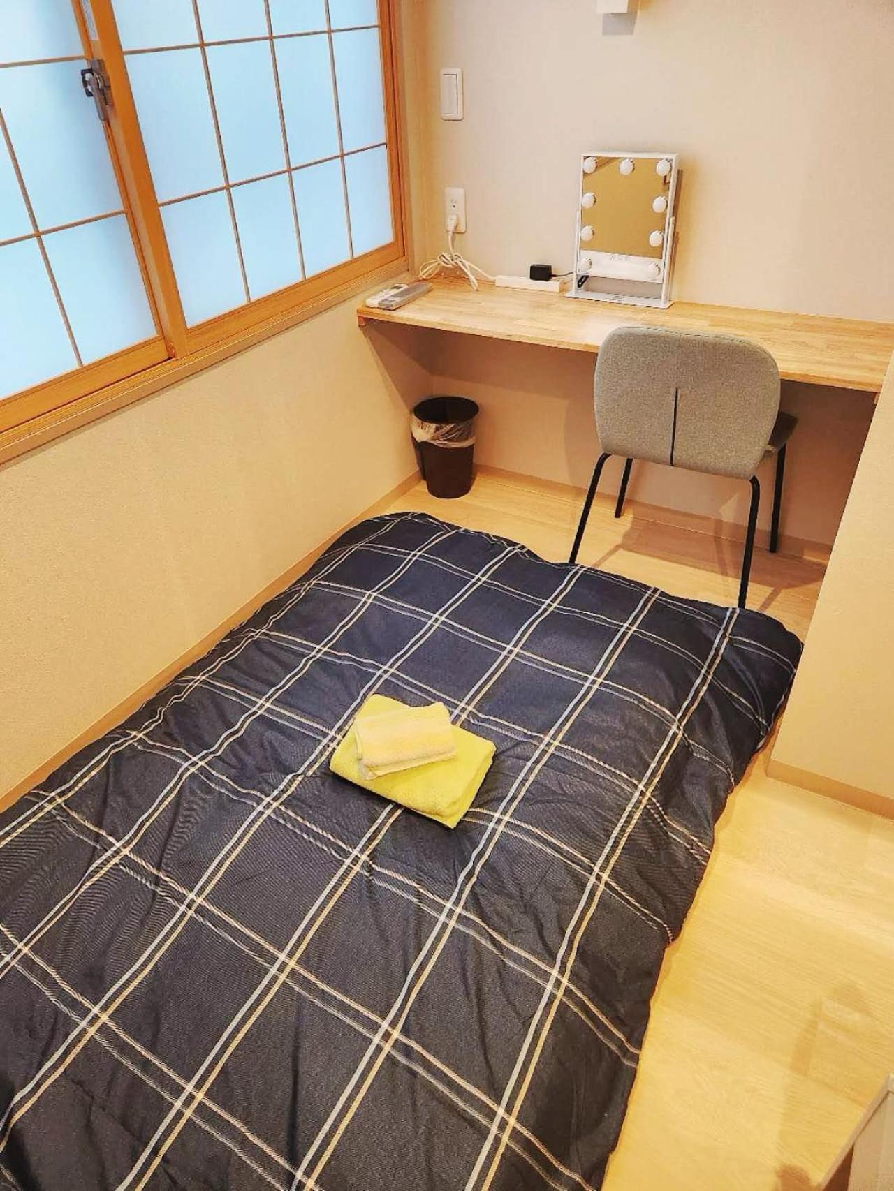 Tamatsukan 玉津館, Kansai Airport 關西空港 57 Mins, Namba 6 Mins, Nihonbashi 4 Mins, Universal Studio 37 Mins, Nara 30 Mins, Walk Jr Tsuruhashi 7 Mins, Early Check In Osaka Exterior photo